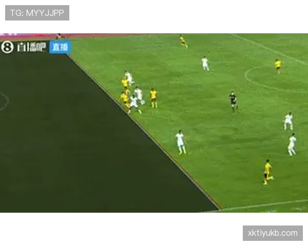 点球时其他队员提前进入禁区，判罚规则到底怎么规定？