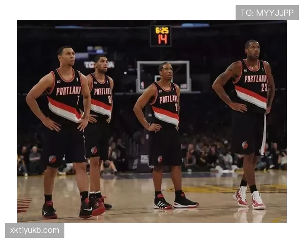 布兰登·罗伊利用无球跑动提升投篮效率，明显拉开与同位置球员差距