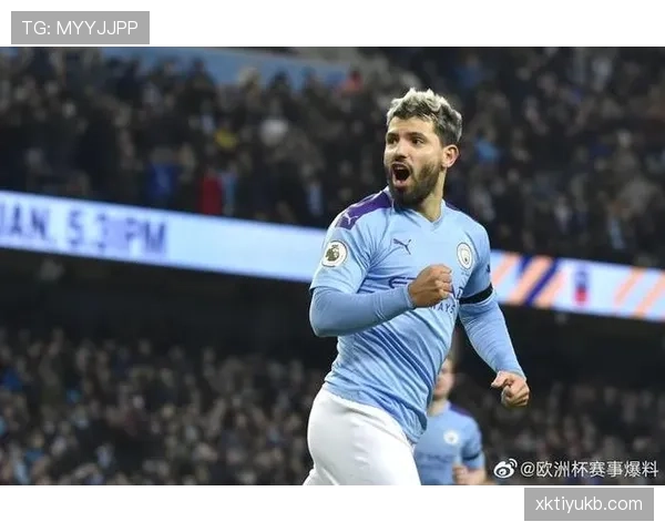 凯恩后期进攻节奏分散化，阿奎罗依赖单点驱动机制